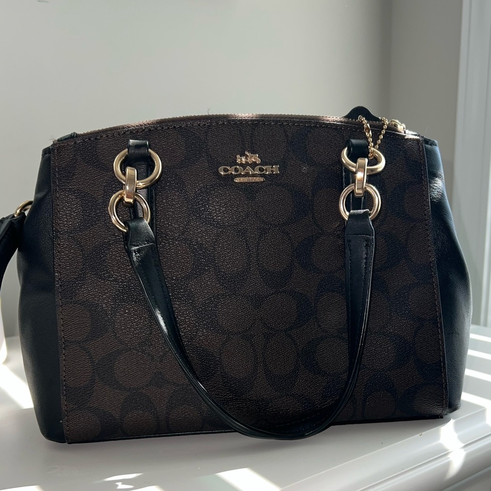 Brown/Black Coach Purse w/ adjustable shoulder strap
